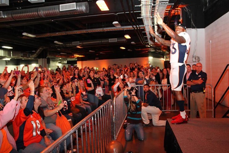 Denver Broncos Crush Night Out