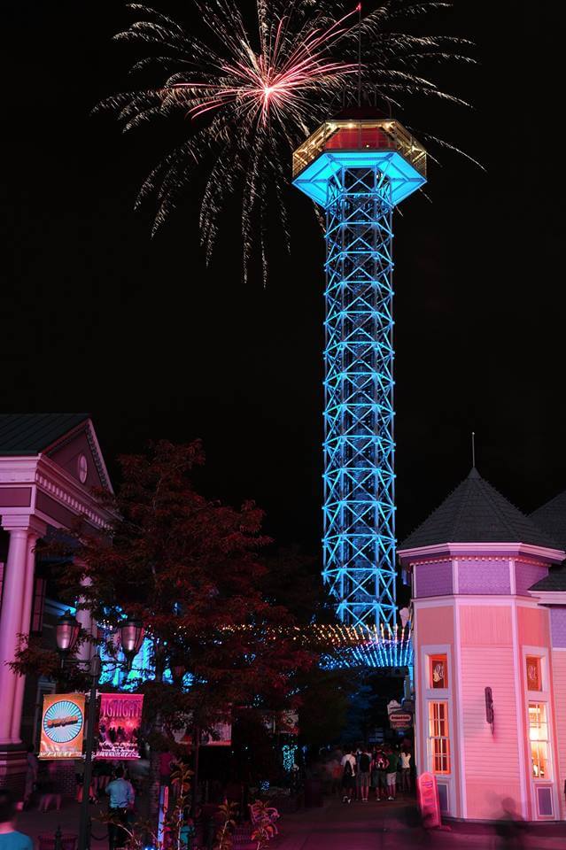 Fireworks Show at Elitch Gardens | The Denver Ear