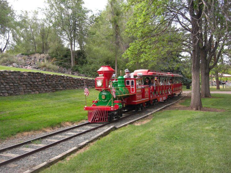 Belleview Park's Miniature Train Ride | The Denver Ear