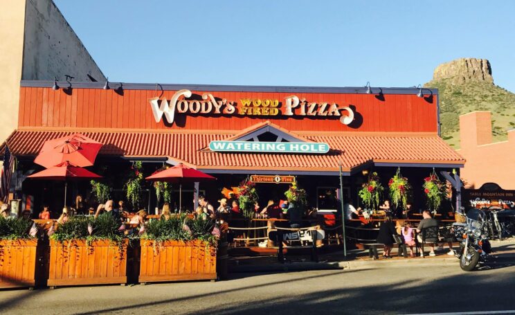 Woody’s Wood Fired Pizza